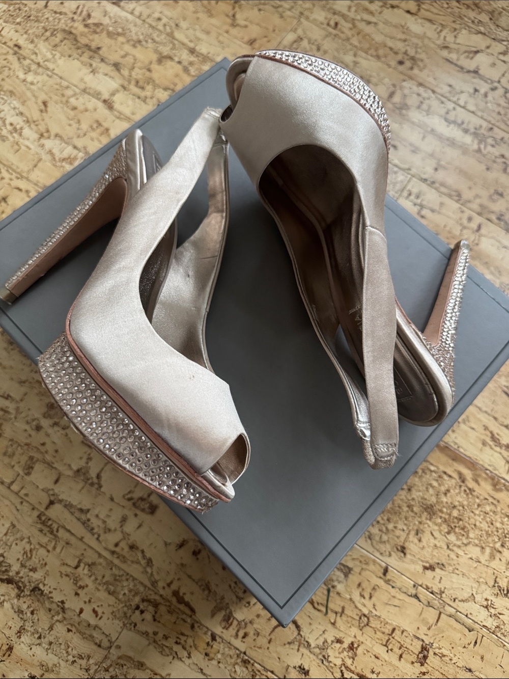 BCBG MAXAZRIA Champagne Peep-Toe Platform Heels